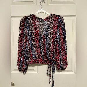 Cropped American Eagle Blouse - Size Medium